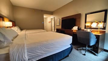 Rom, 2 queensize-senger | Sengetøy av topp kvalitet, strykejern/-brett og barnesenger (inkludert)