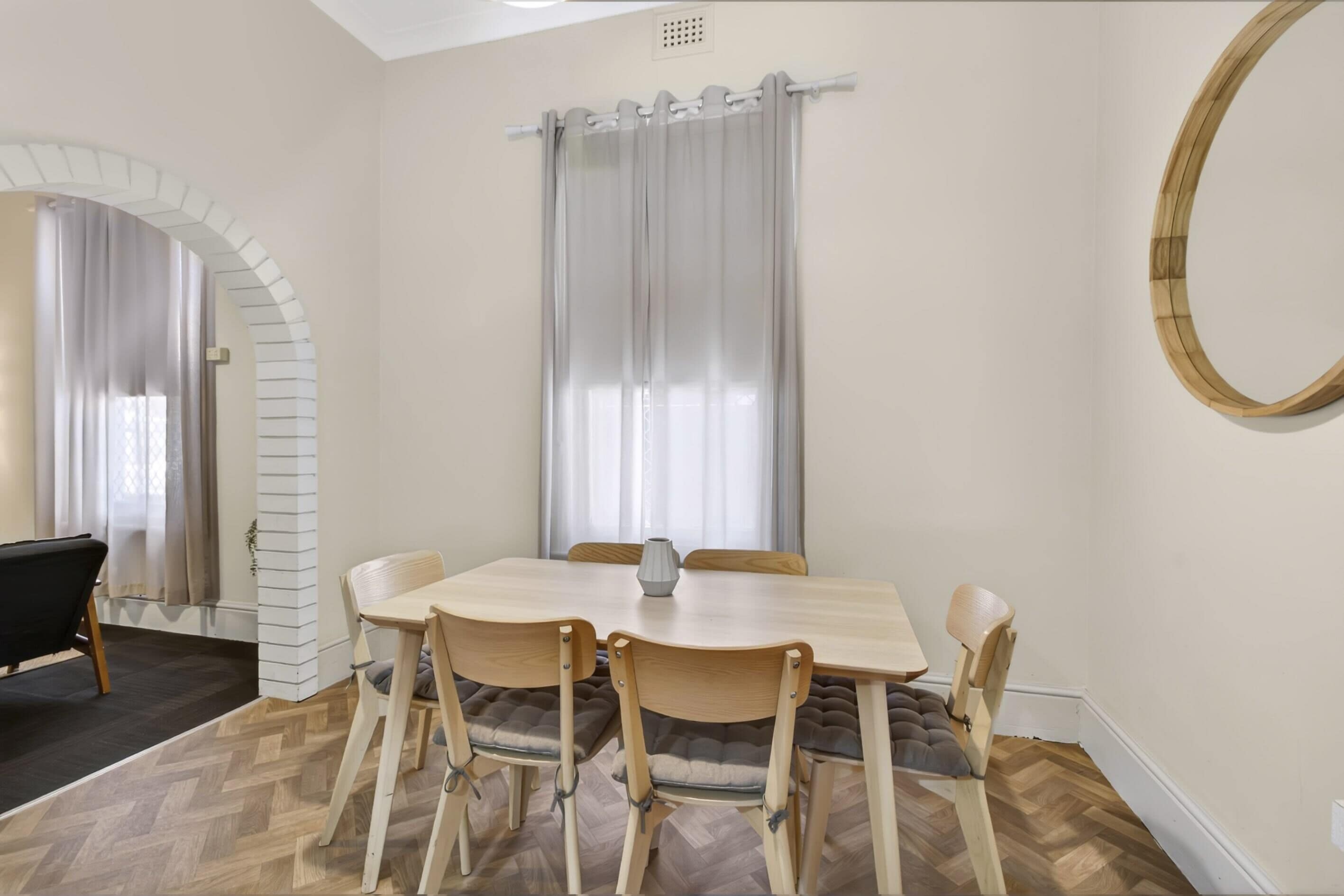 Apartment, 2 Bedrooms | Premium bedding, iron/ironing board, free WiFi, bed sheets