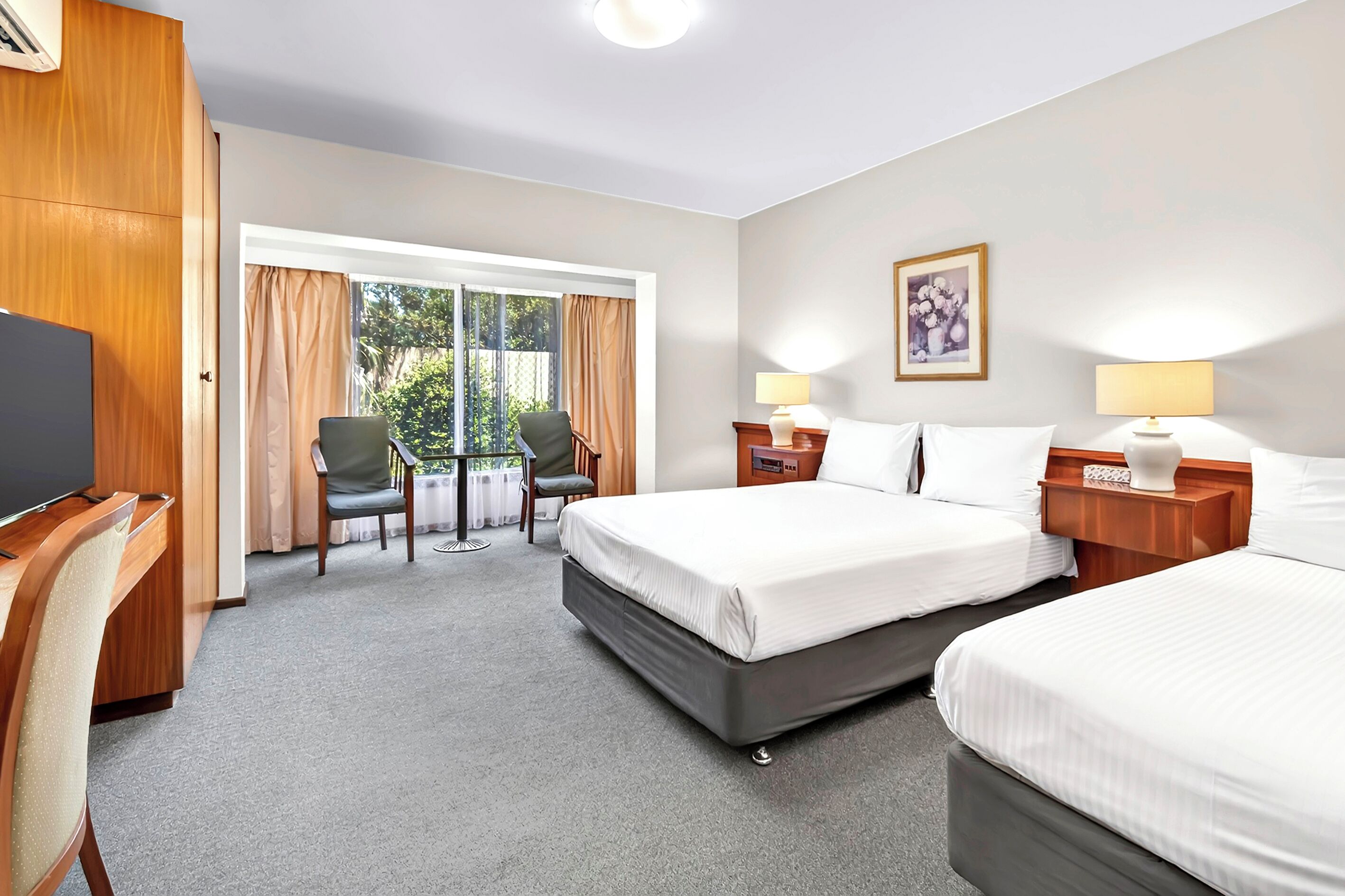 Premium bedding, iron/ironing board, free WiFi, bed sheets