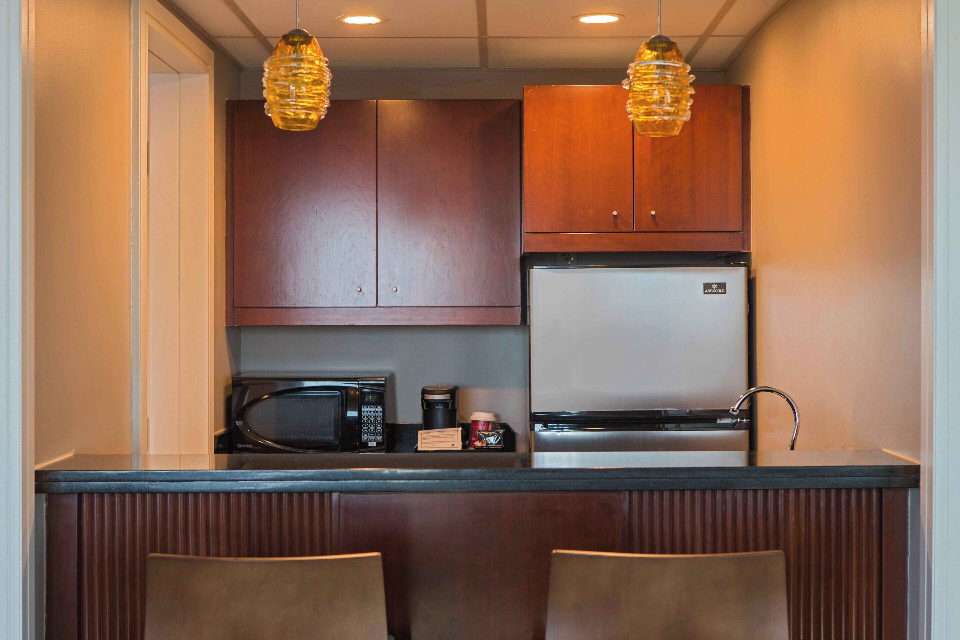 presidential suite, 1 king bed, non smoking | private kitchen | coffee/tea maker