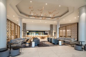 Lobby-Lounge