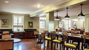 Inbegriffenes FrĂŒhstĂŒcksbuffet