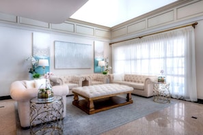 Lobby - The Volare, an Ascend Collection Hotel (San Clemente)