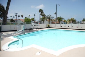 Outdoor pool, pool loungers
