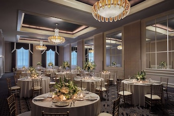 Ballroom at Graduate by Hilton Seattle