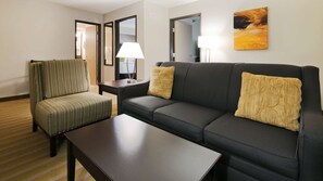 Suite, 2 Bedrooms, Refrigerator & Microwave, Poolside (2nd Floor;with Sofabed) | Premium bedding, pillowtop beds, desk, blackout drapes