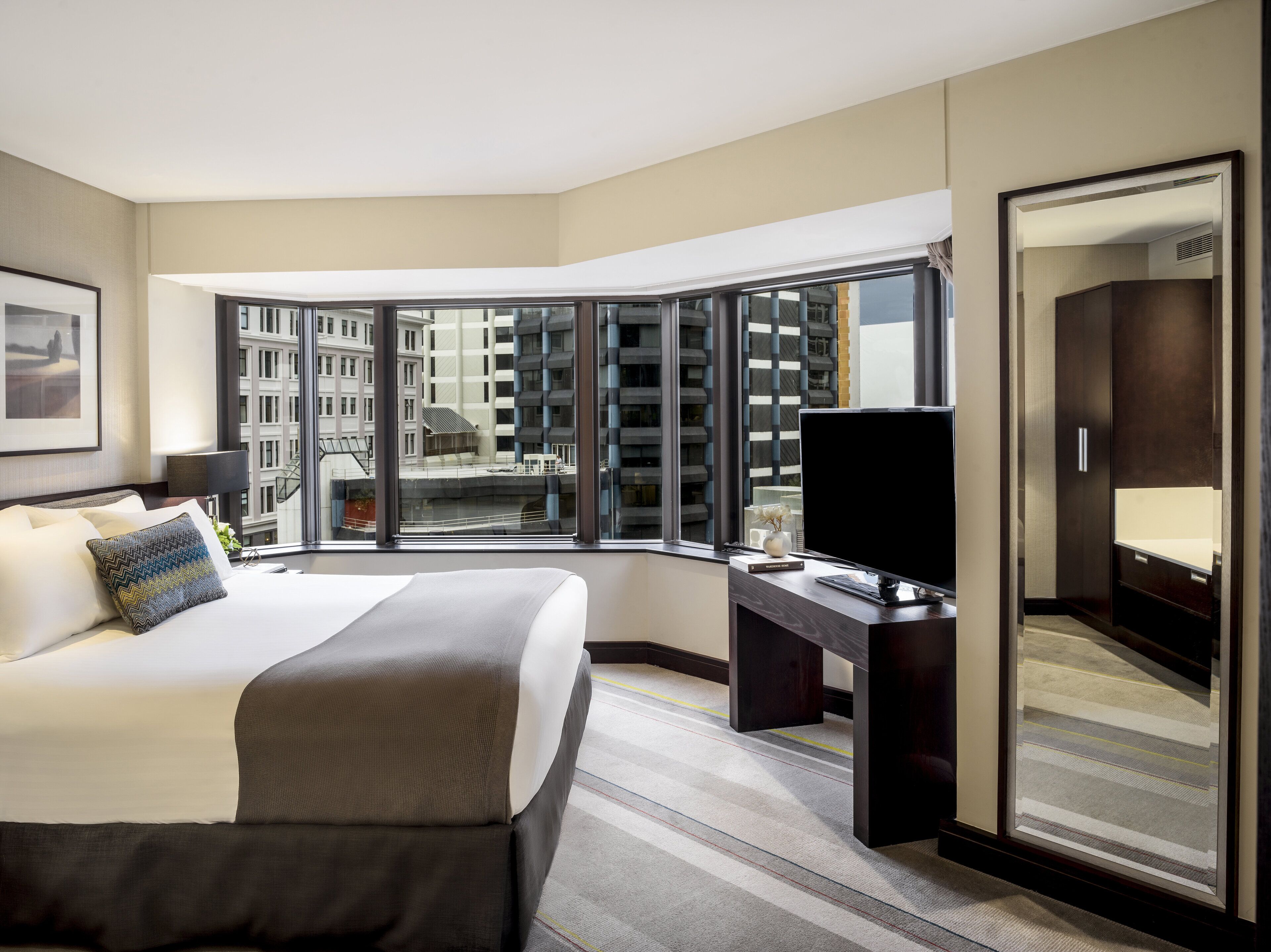 Premium bedding, down duvets, minibar, in-room safe