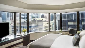 Roupas de cama premium, edredons de pluma, frigobar, cofres nos quartos