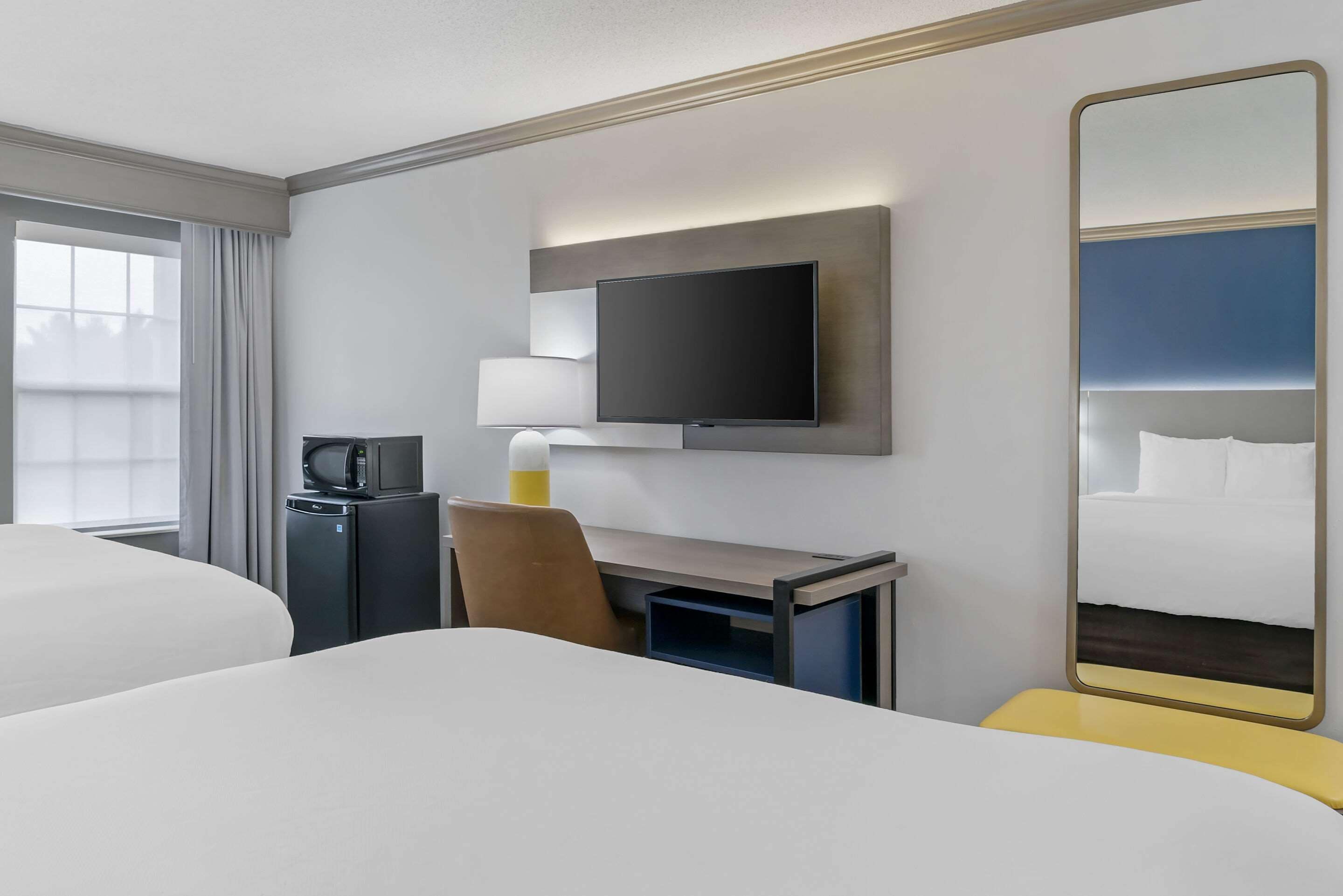 standard room, 2 queen beds, non smoking | desk, iron/ironing board, free cots/infant beds, free wifi