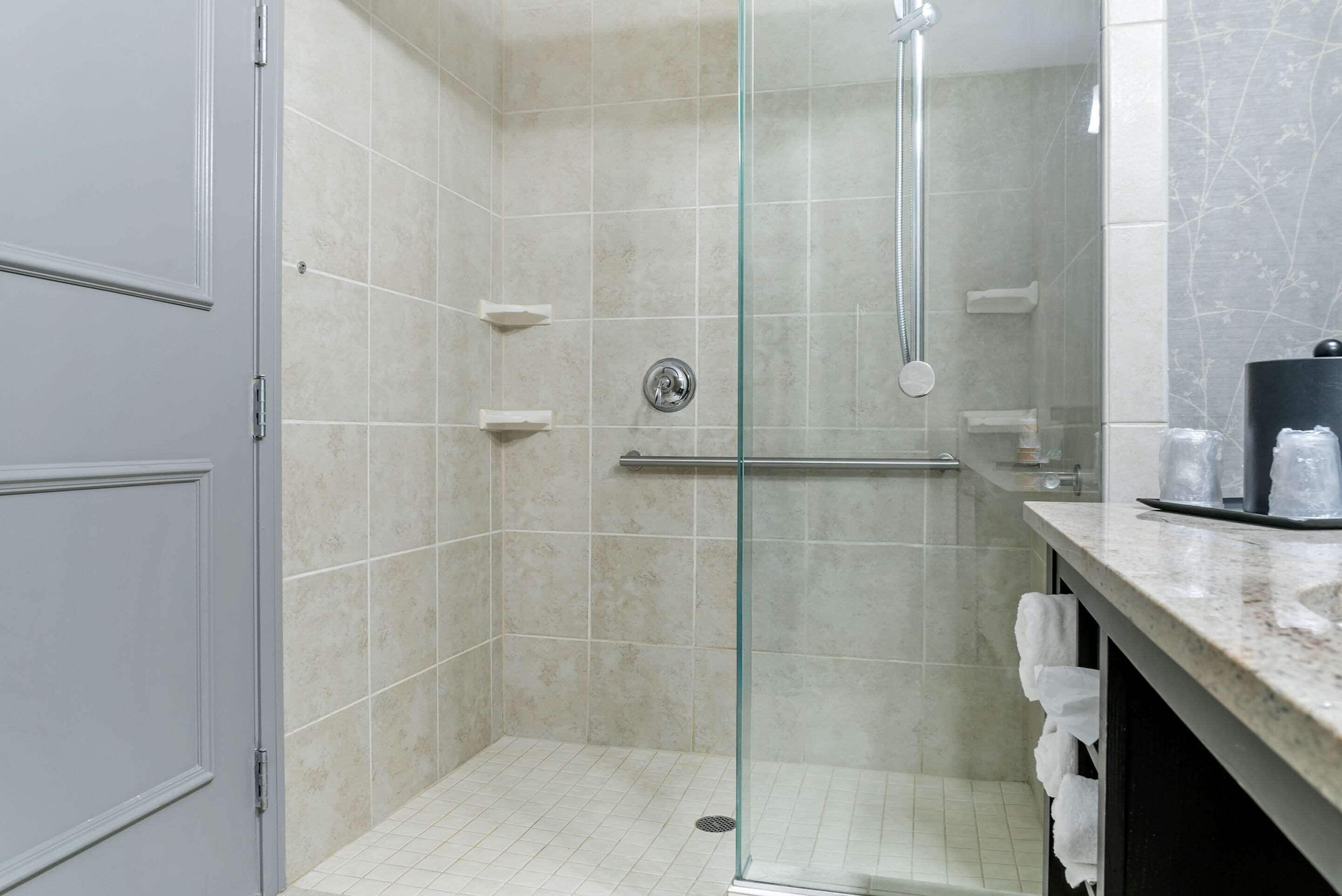 room, 1 queen bed, accessible, non smoking | desk, iron/ironing board, free cots/infant beds, free wifi