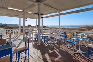 5 restaurants, lunch, dinner served; Mediterranean cuisine