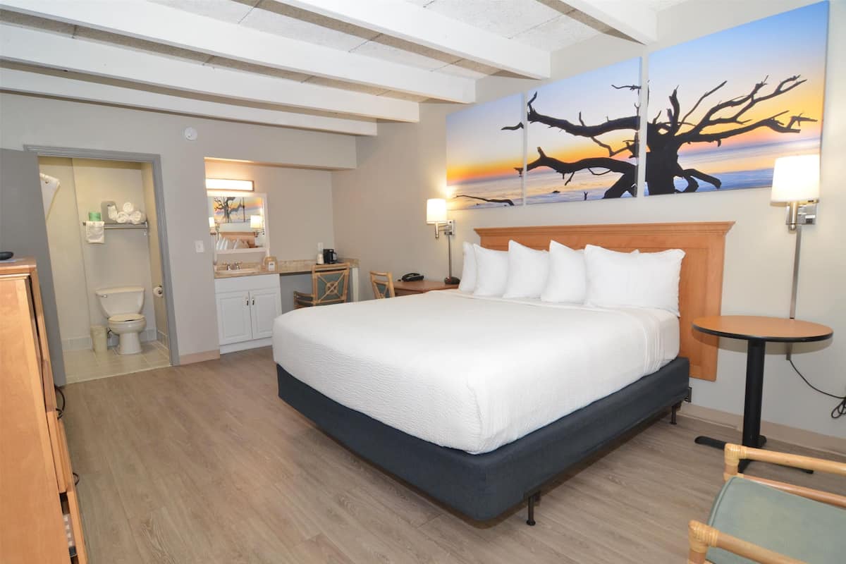 Desk, rollaway beds, free WiFi, bed sheets