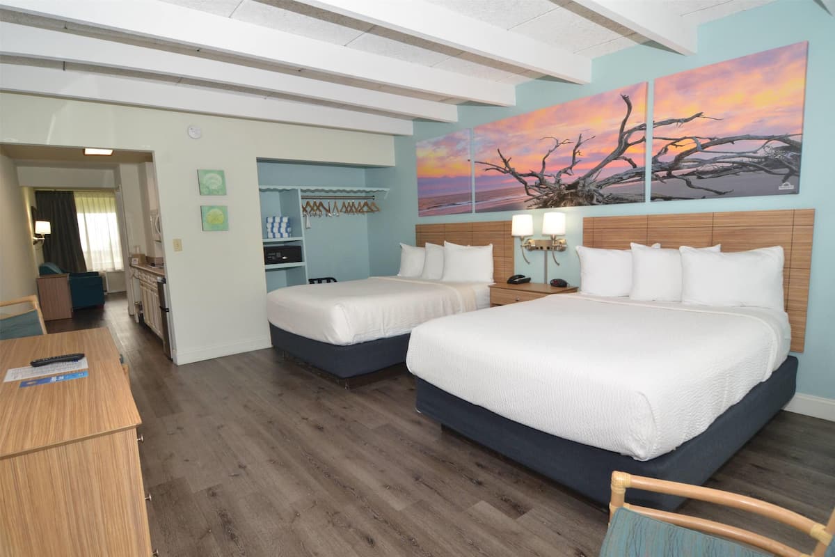 Desk, rollaway beds, free WiFi, bed sheets