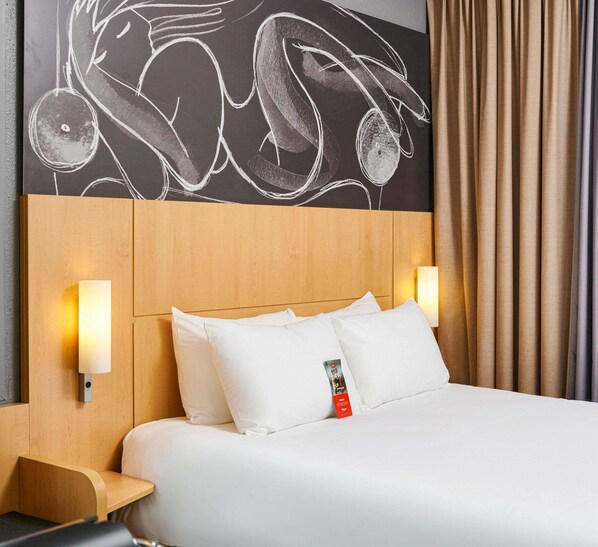 舒適客房, 1 張標�準雙人床 | 高級寢具、書桌、筆電工作空間、遮光布/窗簾