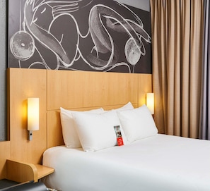 Comfort Room, 1 Double Bed | Premium bedding, desk, laptop workspace, blackout drapes