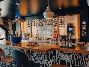 Bar (en la propiedad)