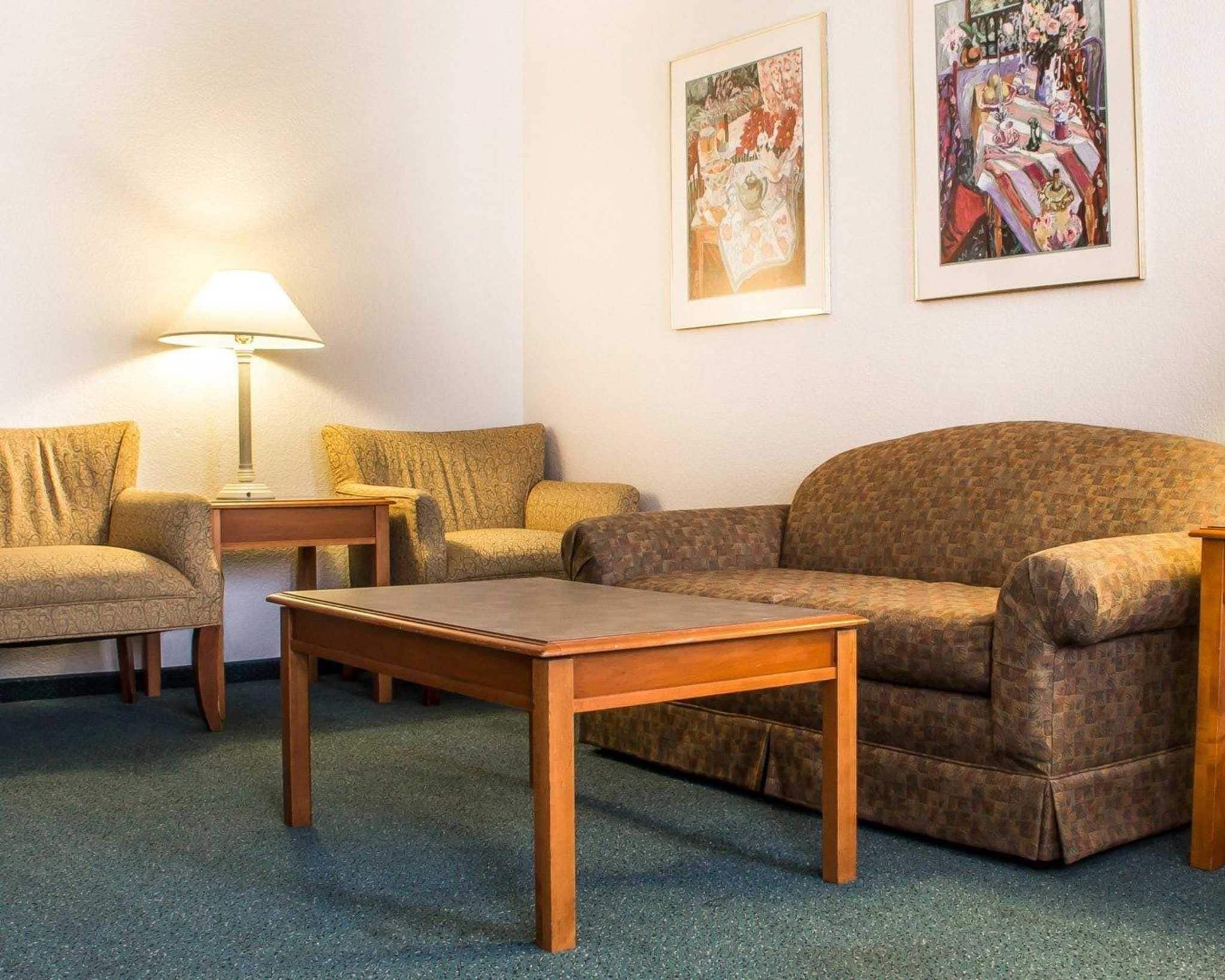 Photo - Quality Inn Tulsa Central