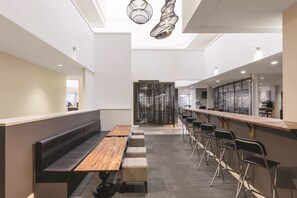 Bar (en la propiedad)