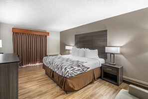 Rom – superior, 1 kingsize-seng, ikke-røyk | Skrivebord, skrivebord for bærbar PC og blendingsgardiner