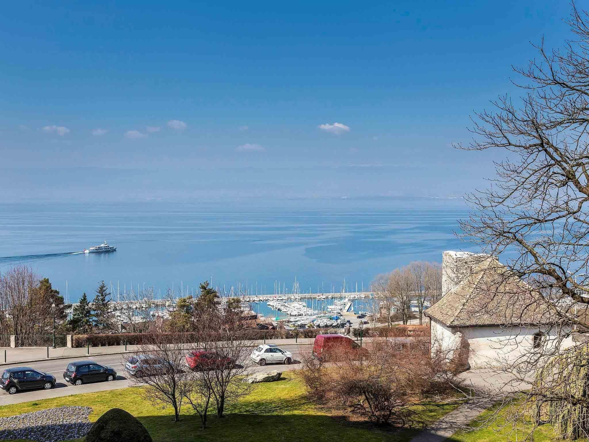 superior room | desk, laptop workspace, soundproofing, iron/ironing board