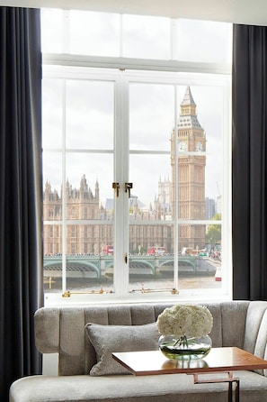 Suite, 1 très grand lit et 1 canapé-lit, non-fumeurs (Big Ben & Thames View) | Literie de qualité supérieure, surmatelas