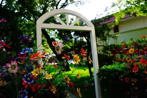 Garden - CITIC Hotel Beijing Airport (Beijing)