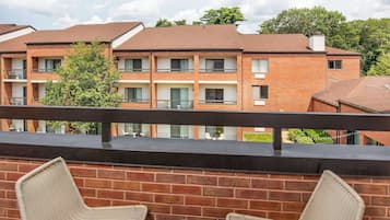 Egyptian cotton sheets, premium bedding, desk, laptop workspace