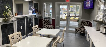 Days Inn by Wyndham Forest