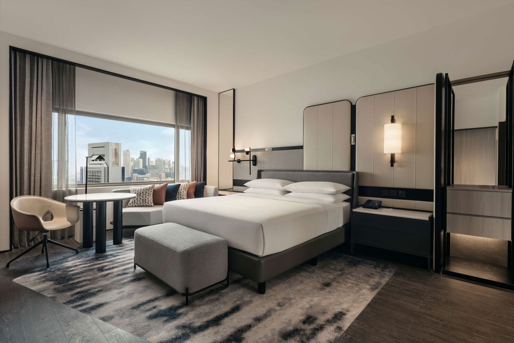 Minibar, in-room safe, desk, laptop workspace