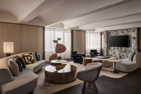 Hilton Singapore Orchard - Image 37