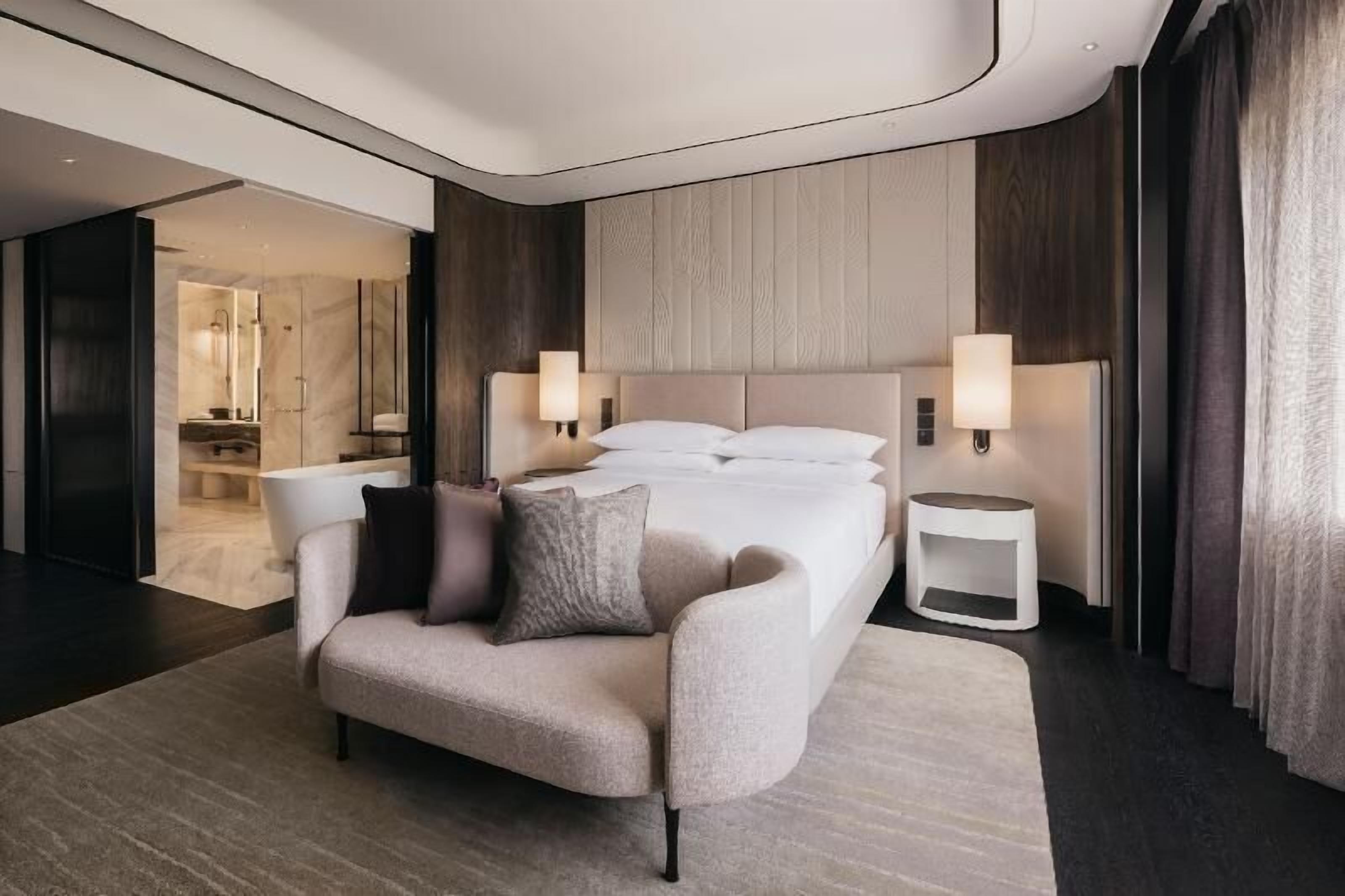 Minibar, in-room safe, desk, laptop workspace