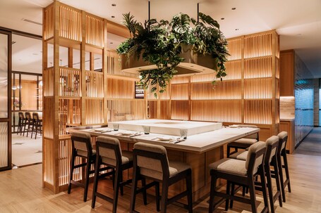 Hilton Singapore Orchard - Image 15