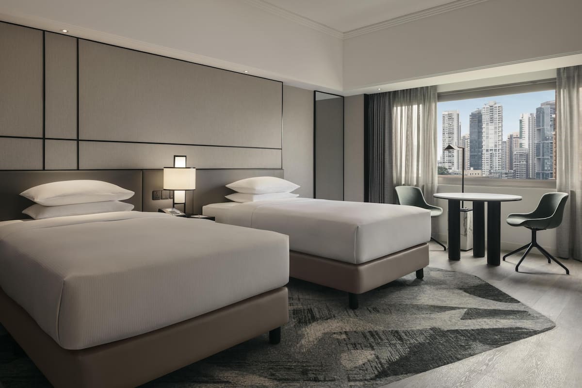 1 bedroom, minibar, in-room safe, desk