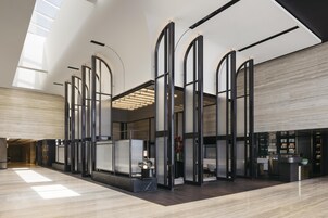 5 间餐厅，供应早餐、午餐和晚餐，国际美食