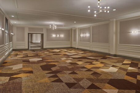 Delta Hotels by Marriott Toronto Airport Conference Centre - Image 38