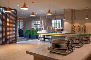 3 Restaurants, Frühstück, Mittagessen, Abendessen, japanische Küche