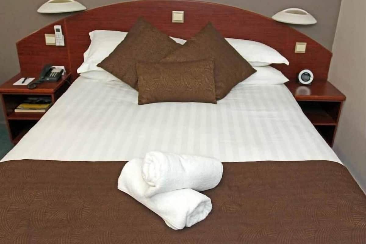 Minibar, fer et planche Ă repasser, Wi-Fi gratuit, draps fournis