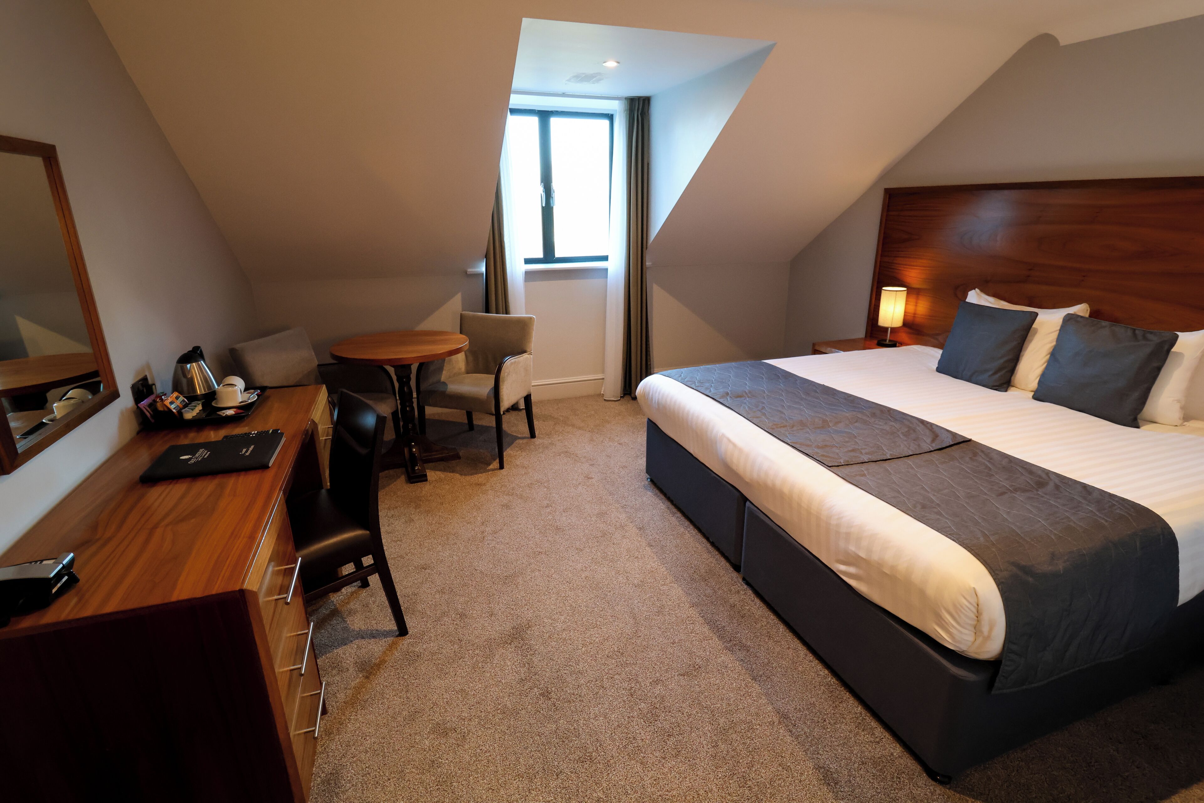 Superior Room, 2 Single Beds