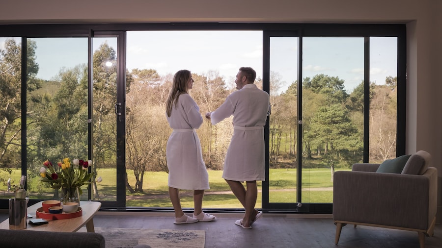 Old Thorns Hotel & Resort