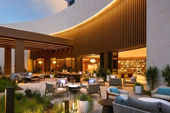 Breakfast and dinner served at VEA Newport Beach, A Marriott Resort & Spa