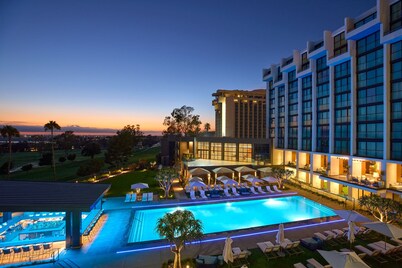 Fashion Island Hotel Newport Beach, Newport Beach, CA : Five Star Alliance