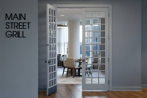 Der serveres morgenmad og aftensmad