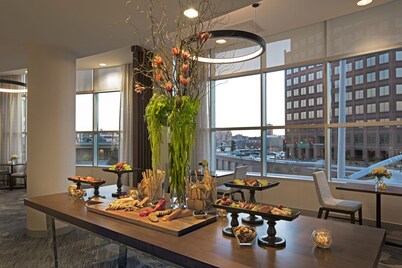 Kansas City Marriott Country Club Plaza