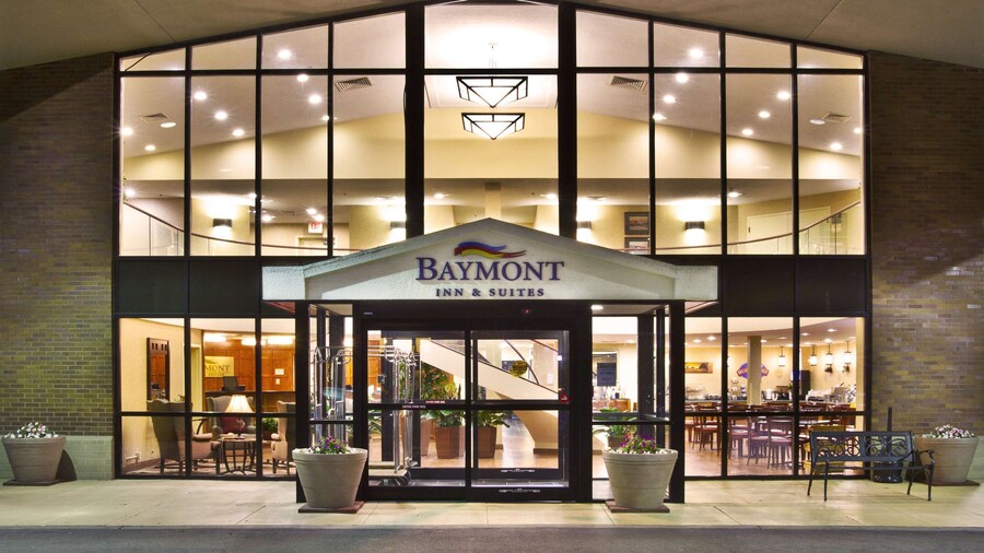 Baymont by Wyndham Knoxville/Cedar Bluff