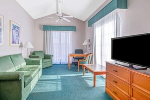 1 King Bed, One-Bedroom Suite, Non-Smoking | 1 bedroom, premium bedding, individually furnished, desk