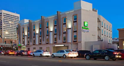 Holiday Inn Express West Los Angeles by IHG
