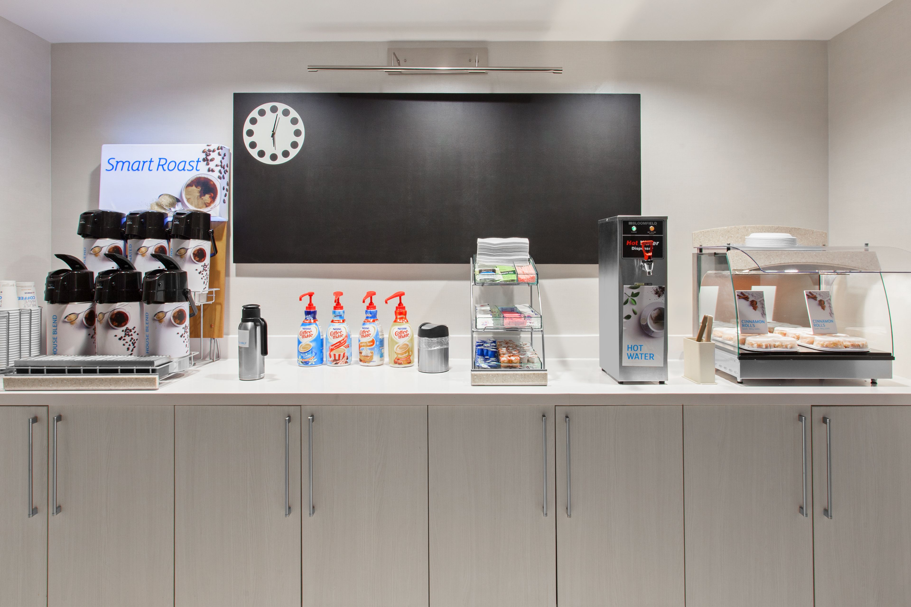 Foto - Holiday Inn Express West Los Angeles by IHG