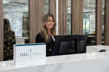 Crowne Plaza Auburn Hills by IHG