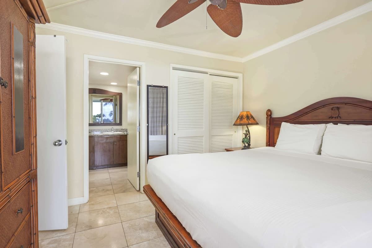 Suite, 1 cama King size, vista al océano (Panoramic) | Caja de seguridad en la habitación y muebles diferentes