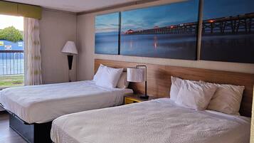 Masa, ütü/ütü masası, ücretsiz beşik/çocuk yatağı